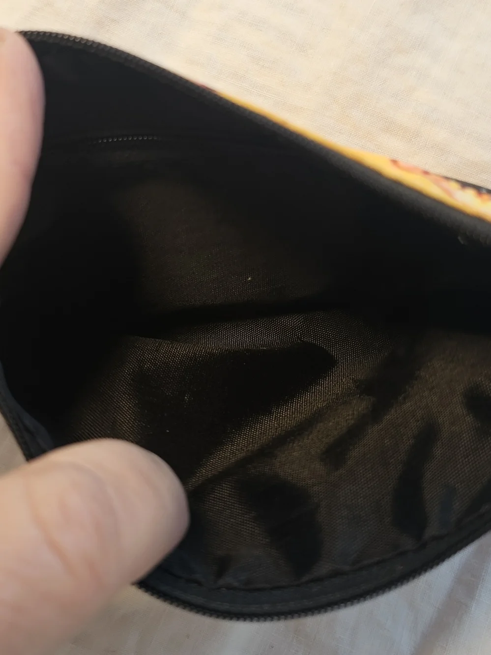 Source Unknown Multicolor Artistic Face Zip Pouch